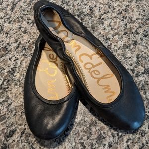 Sam Edelman Black Ballet Flats Gathered Heel